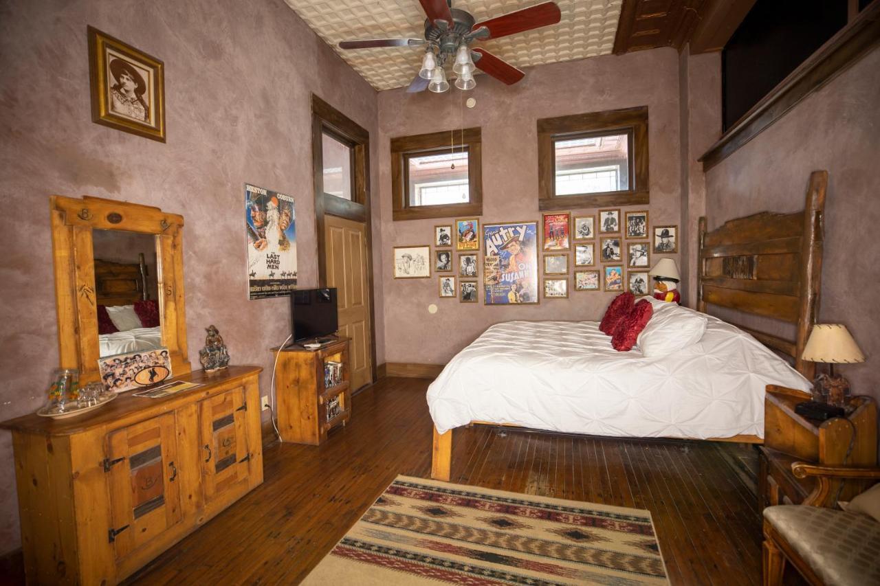 Bisbee Grand Hotel Exterior photo